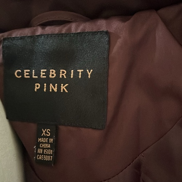 Women’s Celebrity Pink Puffer Coat with faux fur trim removable hood - Picture 9 of 10